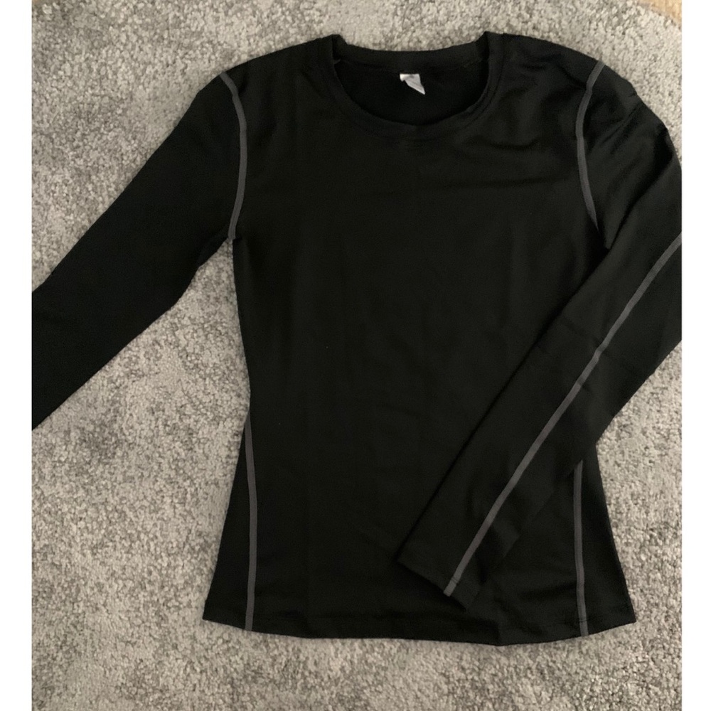 Long sleeves workout shirt . Soft material